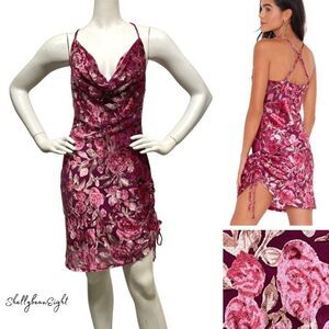 NASTY GAL Whats Growin Down Velvet BurnOut Dress 0